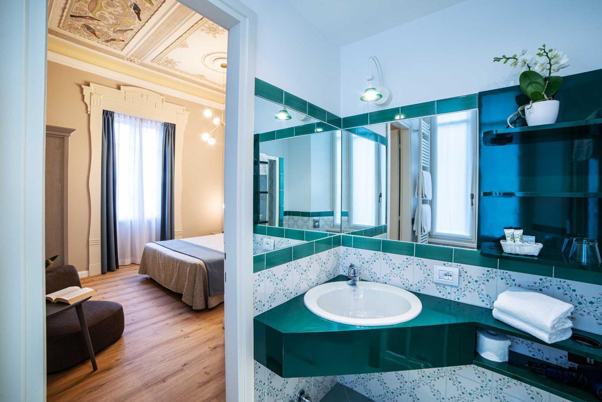 Hotel Villa Marie Tremezzo Bilik gambar