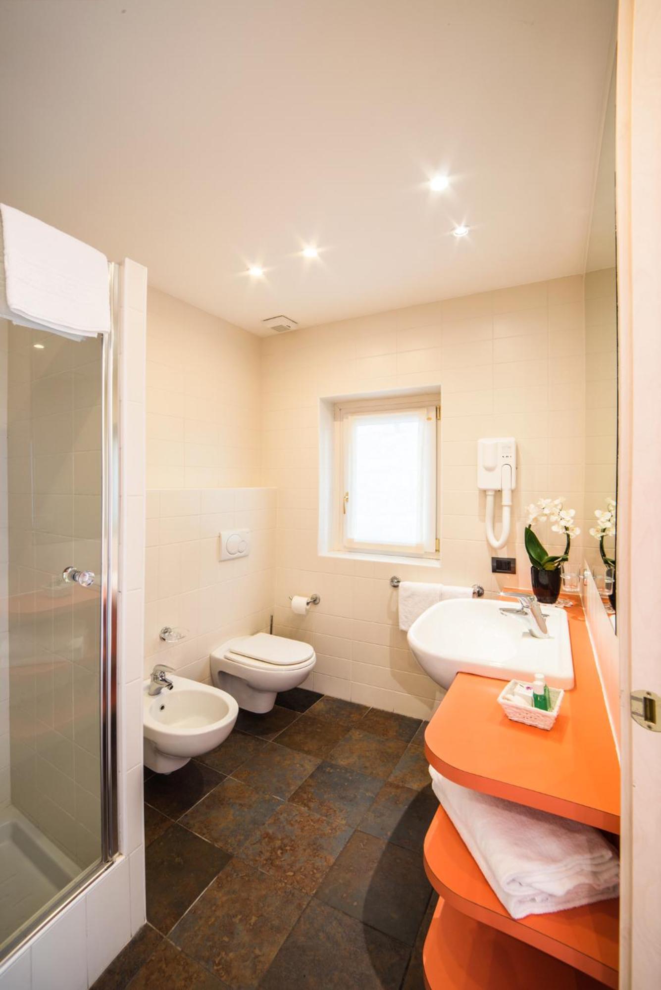 Hotel Villa Marie Tremezzo Bilik gambar